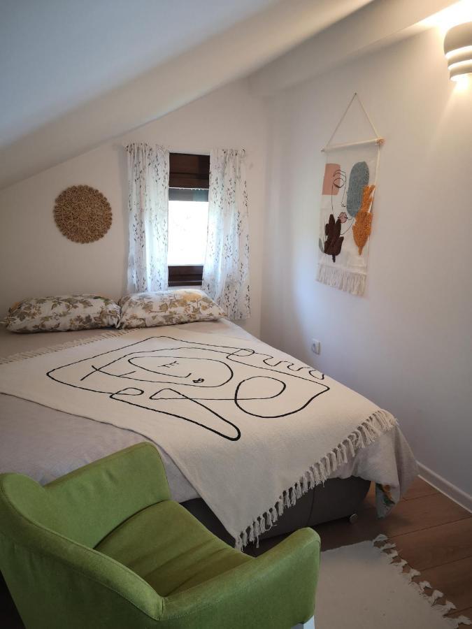 סמדרבו Apartman Snezana Jugovo מראה חיצוני תמונה