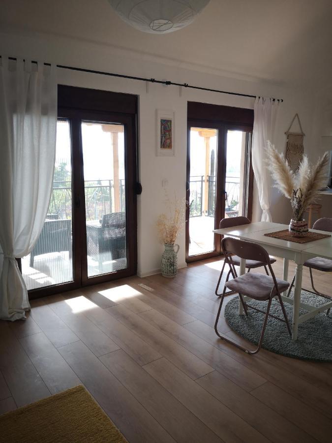 סמדרבו Apartman Snezana Jugovo מראה חיצוני תמונה